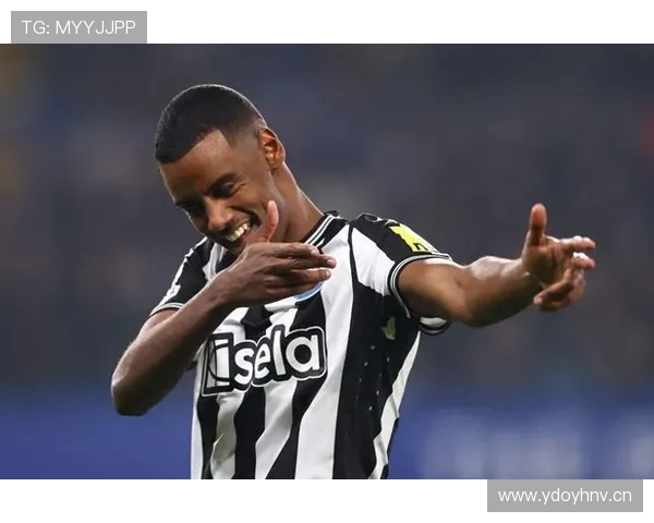 伊萨克对抗能力不足的质疑 是否符合赛场实际表现