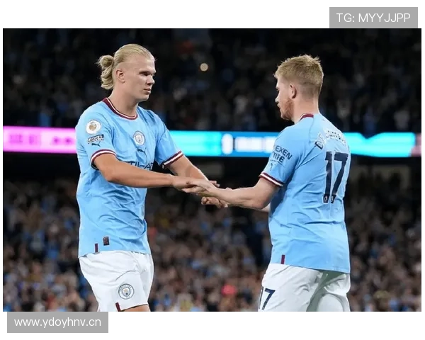 哈兰德冰箱里塞满能量胶，连吃三天牛排配蛋白粉当夜宵