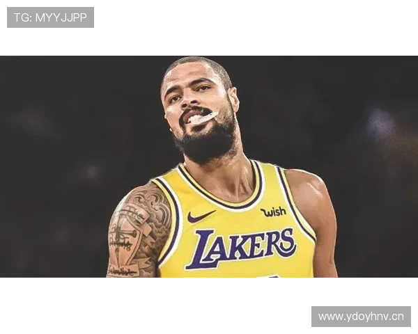 泰森·钱德勒无球策应改变内线攻防节奏